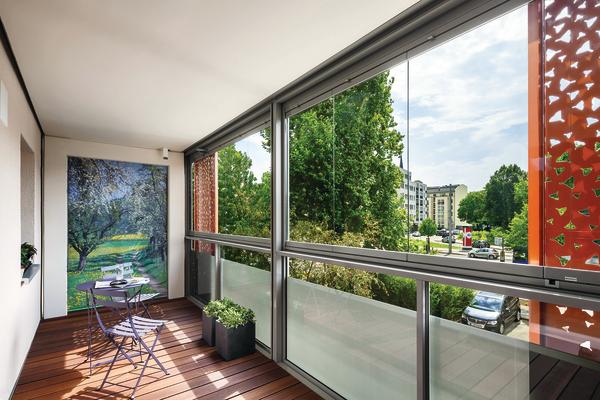 безрамное остекление