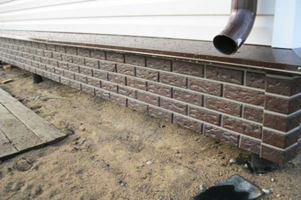 цоколь дома